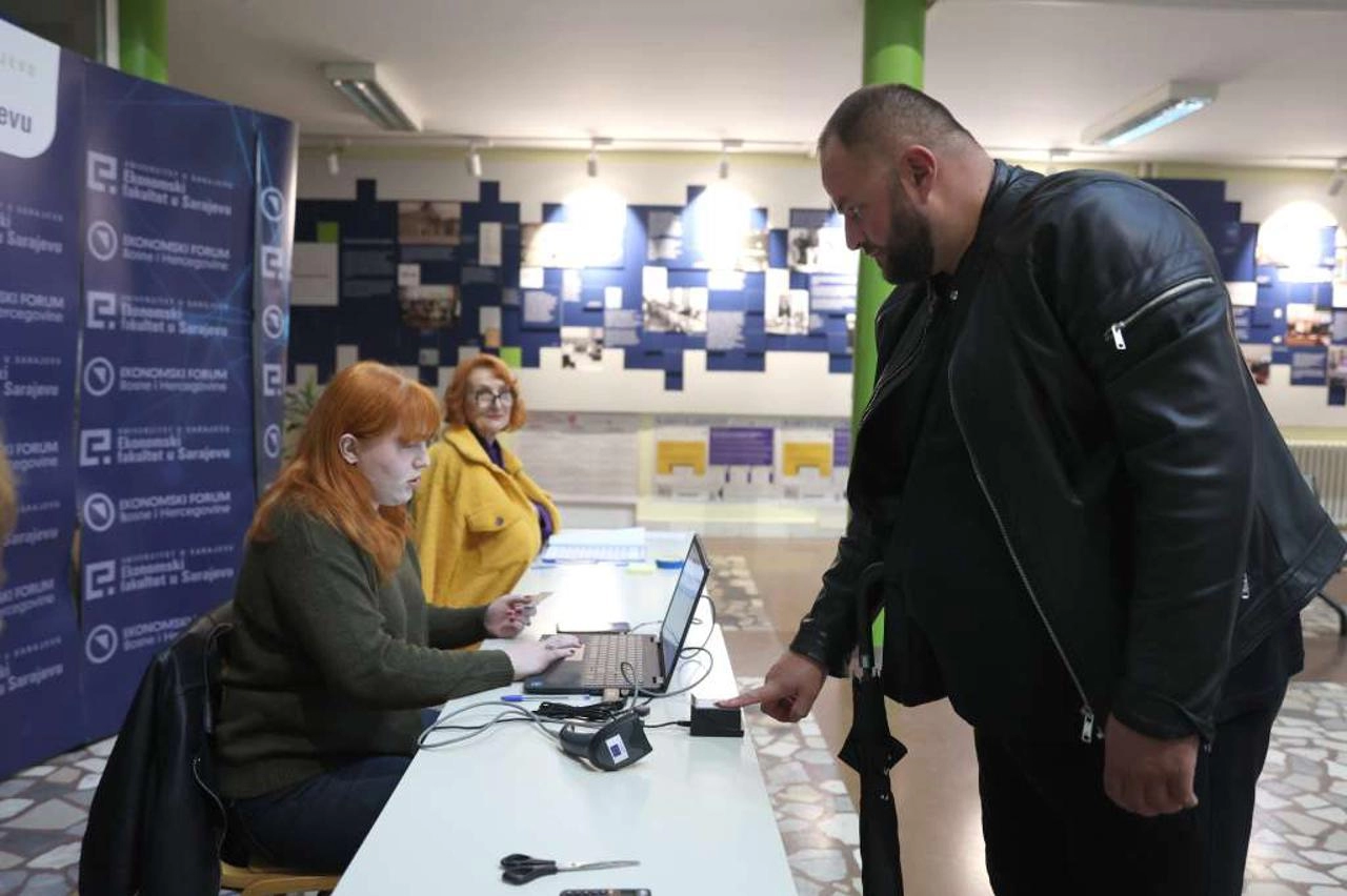 Hoće li više od 74 milijuna donijeti poštenije izbore